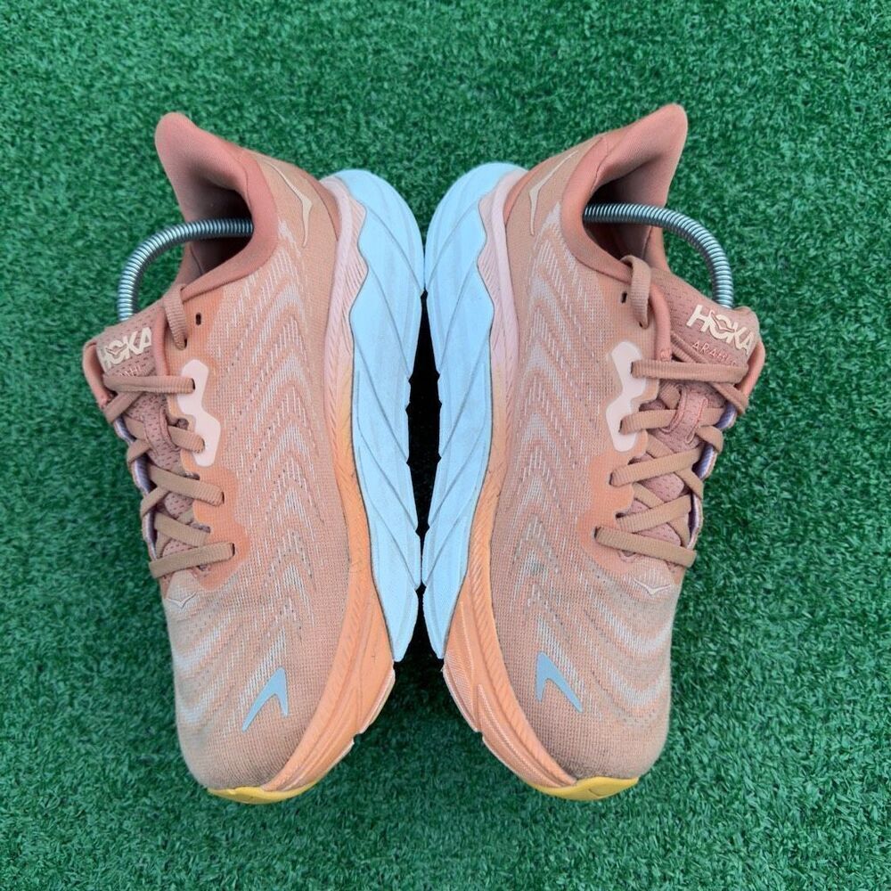 HOKA ONE ONE ARAHI 6 - Women’s Running Shoes - SIZE 6.5B - Picture 6 of 10